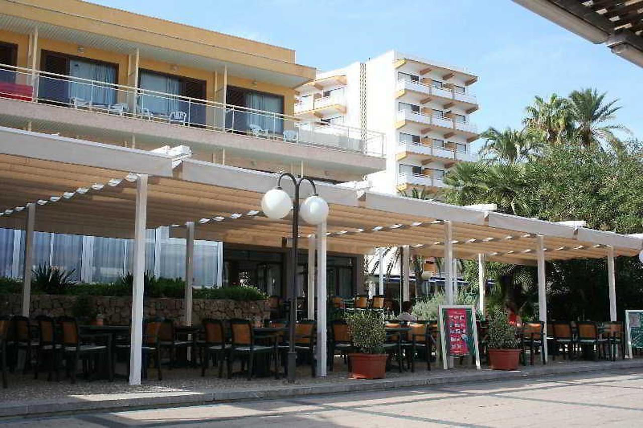 Hotel La Nina กาลามิยอร์ ภายนอก รูปภาพ