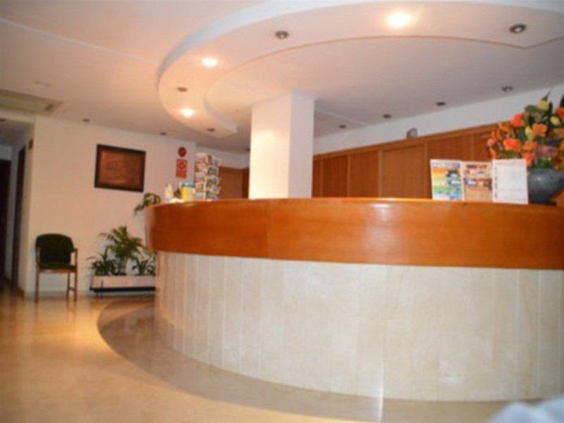 Hotel La Nina กาลามิยอร์ ภายนอก รูปภาพ